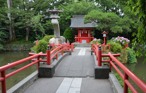 厳島神社